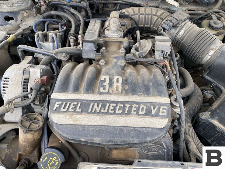 1994-mercury-sable-sedan-image-28