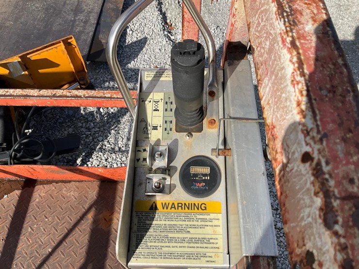 2006-skyjack-sjiii4632-image-28