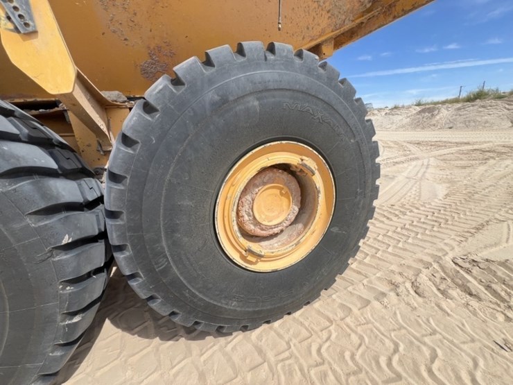 2020-volvo-a60h-image-18