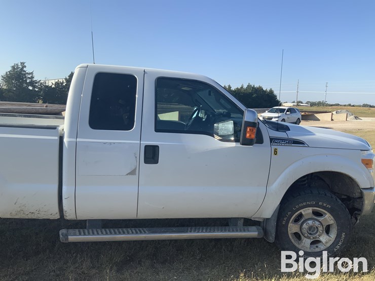 2011-ford-f250-xlt-image-12