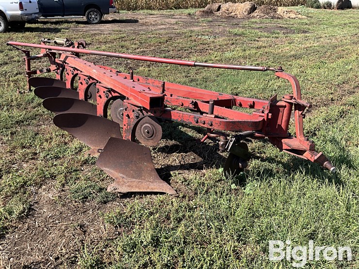 international-550-image-1