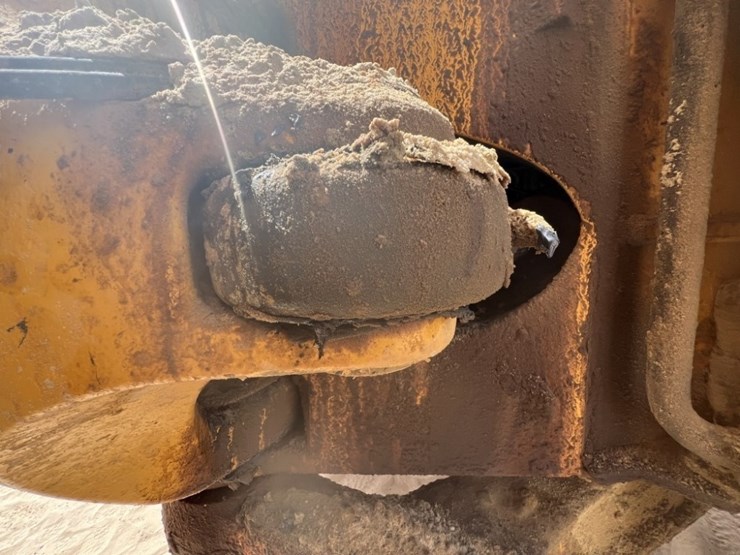 2019-volvo-a60h-image-28