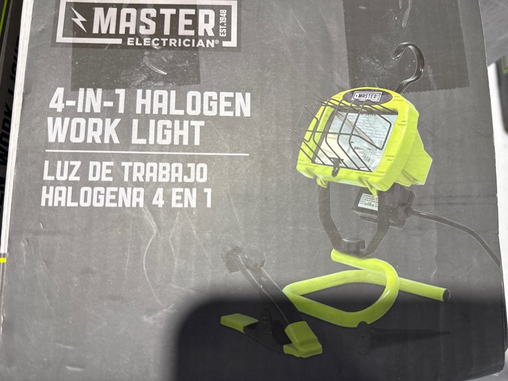 #28398-•-lot-of-master-electrician-halogen-work-lights-&-tripod-image-5