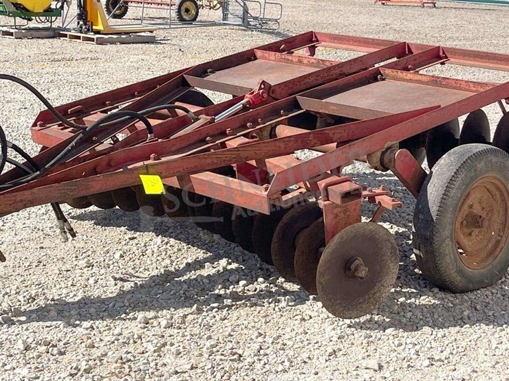 international-8-image-2