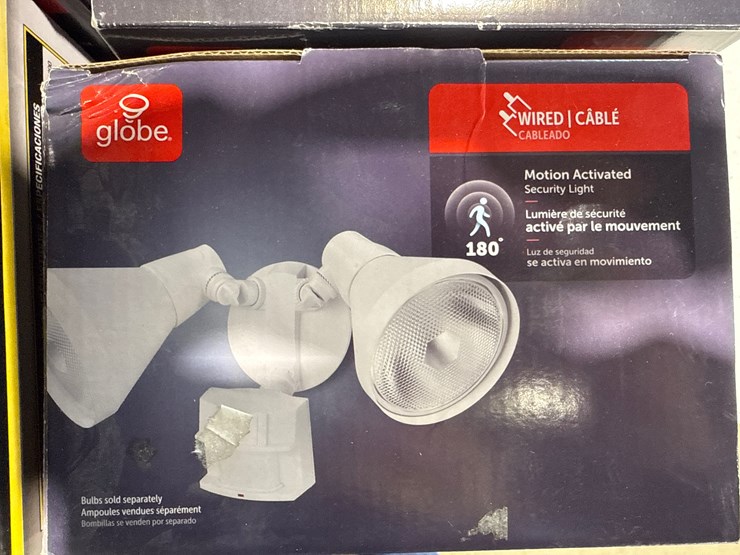 #26197-•-lot-of-(6)-motion-activated-security-flood-lights-image-6