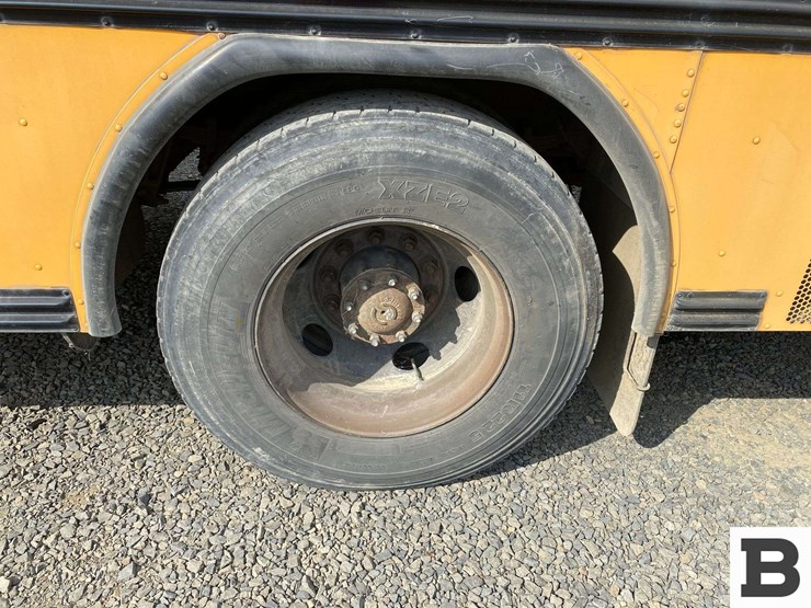 2006-bluebird-all-american-image-16