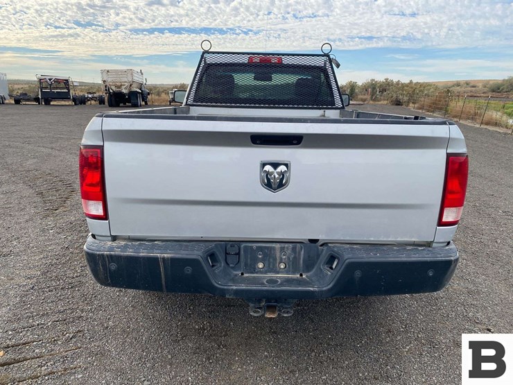 2018-ram-1500-pickup-image-4