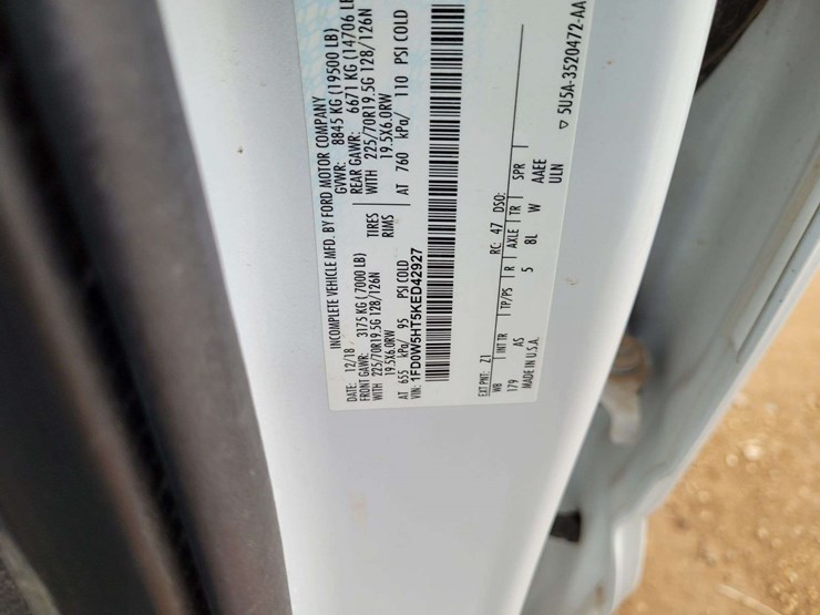 2019-ford-f550-image-23