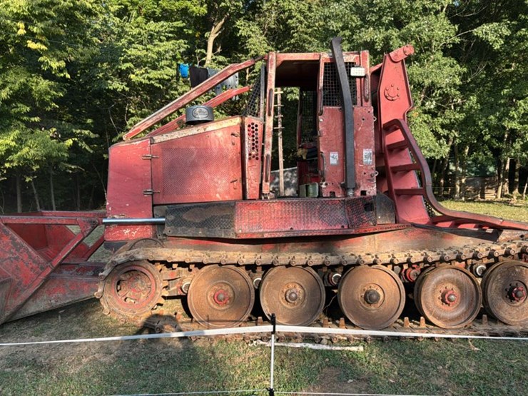 #1752-•-2013-kmc-210ca-track-skidder-image-2