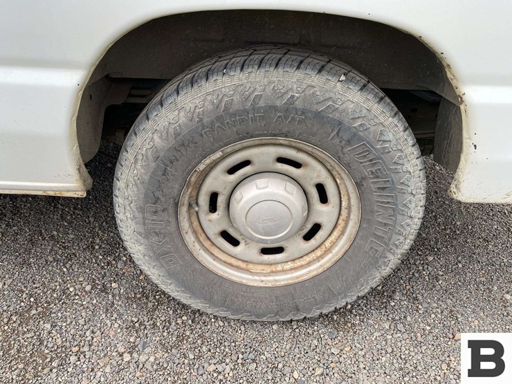 2004-ford-e150-image-10