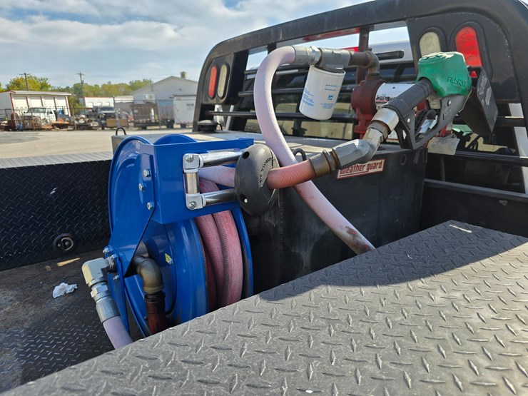 2017-gmc-sierra-3500-image-69