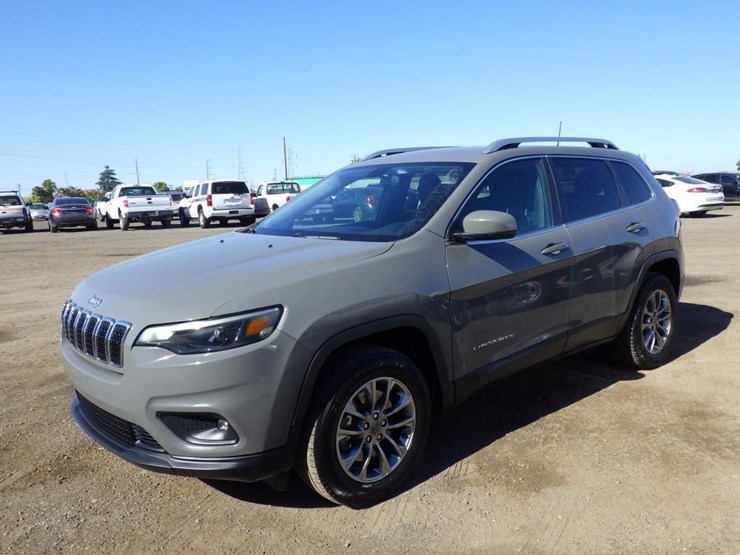 2019-jeep-cherokee-image-1