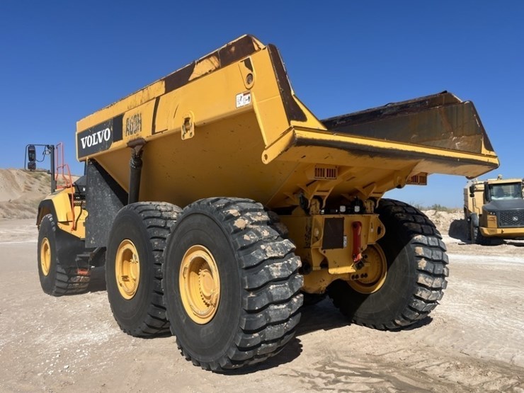 2020-volvo-a60h-image-3