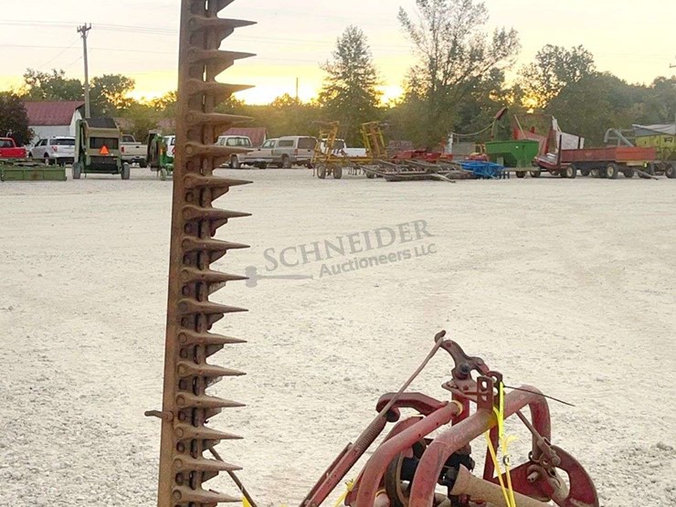 massey-ferguson-7-image-3