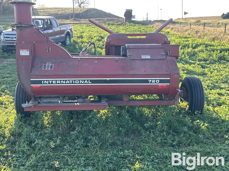 international-720-image-6