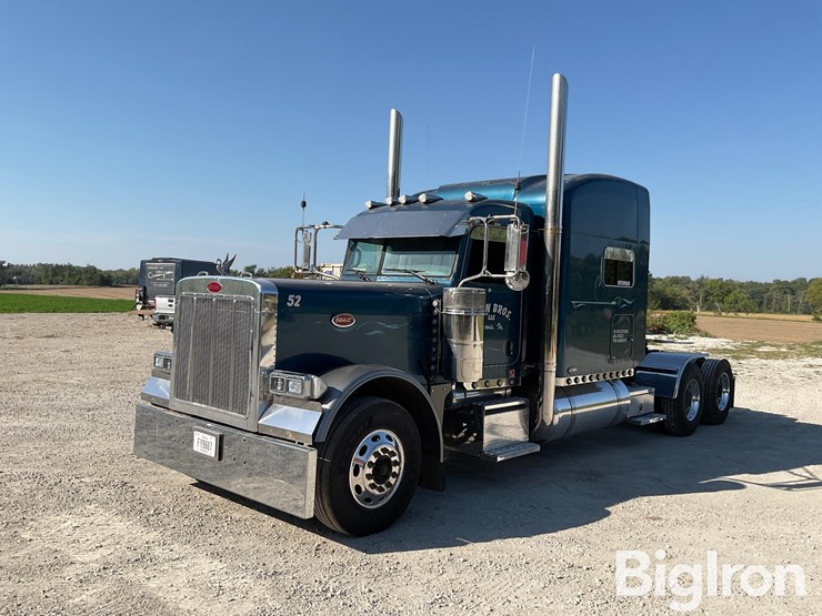 2006-peterbilt-379-image-1