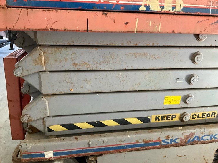 2006-skyjack-sjiii4632-image-10