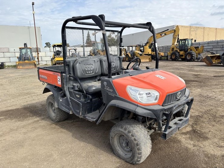 2017-kubota-rtv-x900-image-2