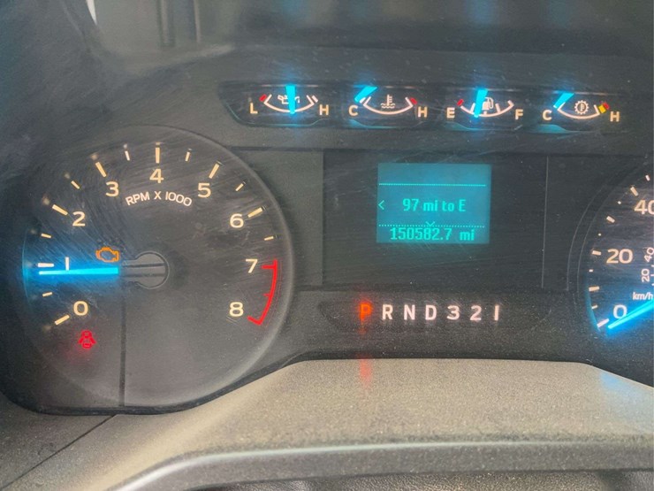 2016-ford-f150-xl-image-20