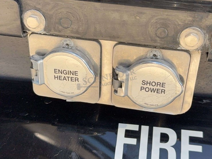 2017-peterbilt-579-image-117