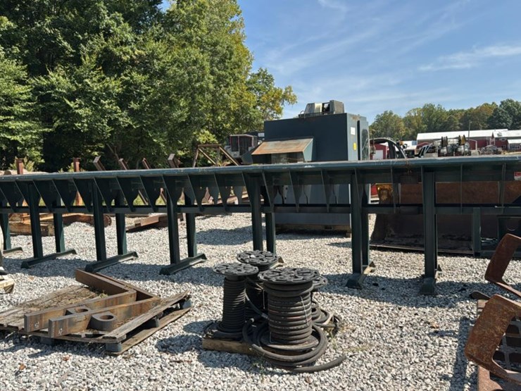 #4452-•-mellott-log-trough-image-2