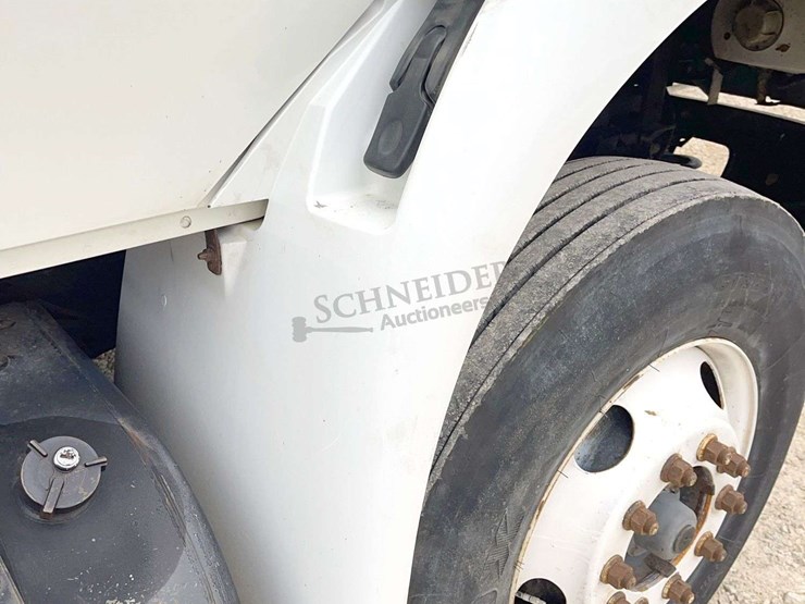 2007-international-durastar-4400-image-19