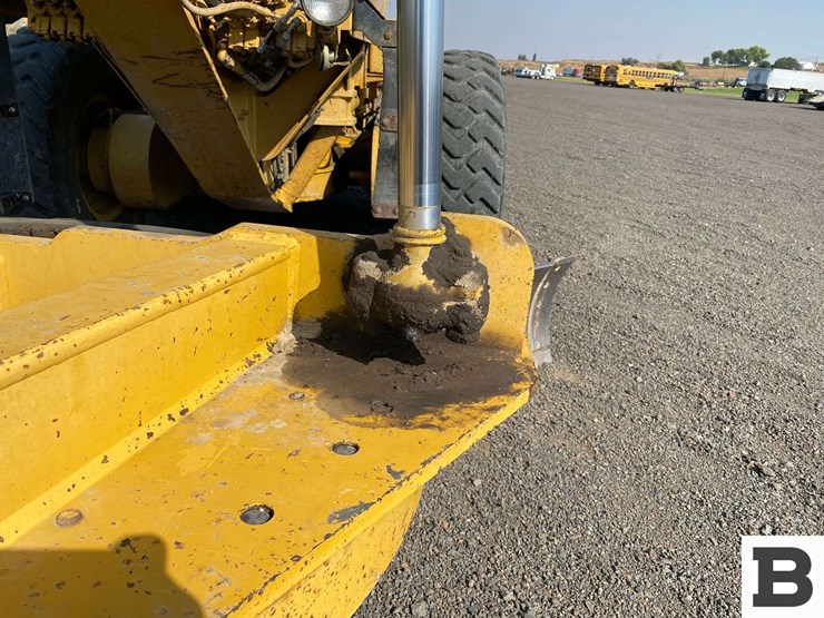 1991-caterpillar-140g-image-21