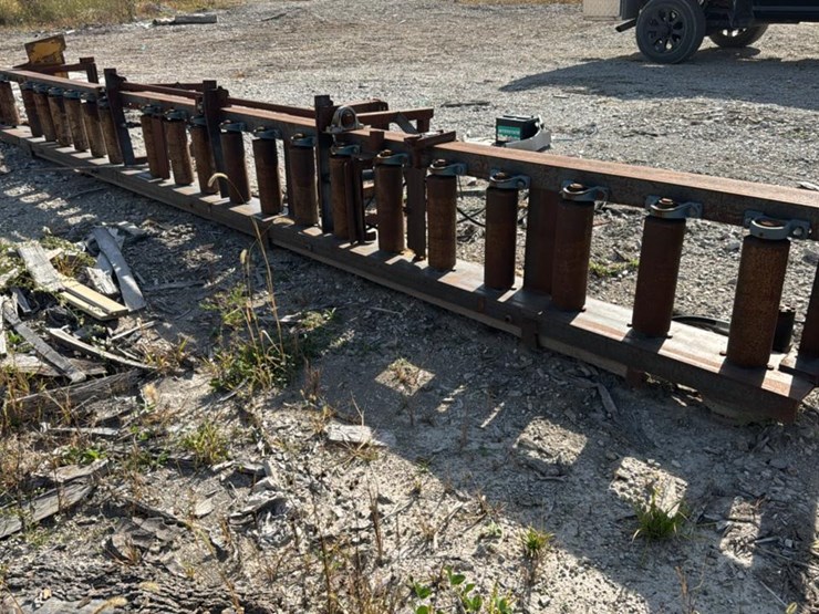 #4467-•-live-roll-case-image-2