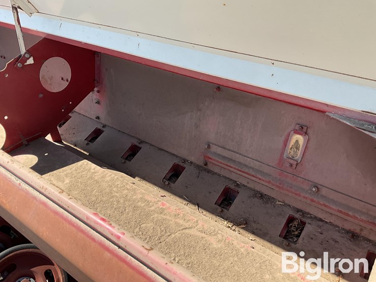 international-510-image-15