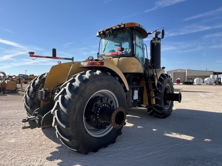 2016-challenger-mt965e-image-5