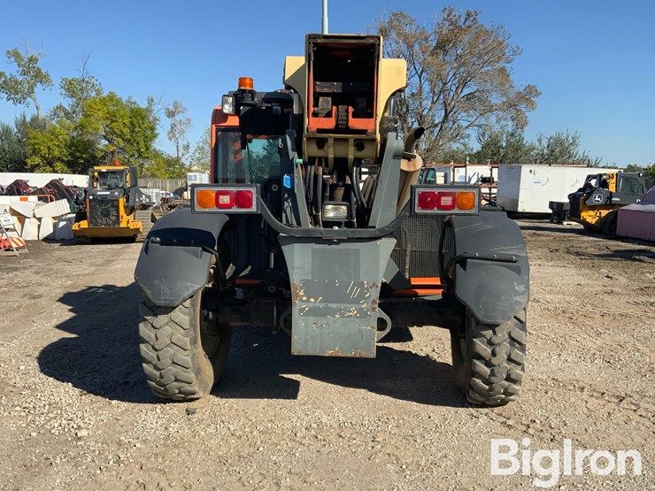 2009-jlg-g10-55a-image-6