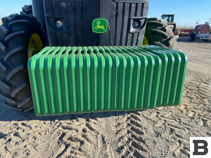 2011-john-deere-8285-tractor-image-8