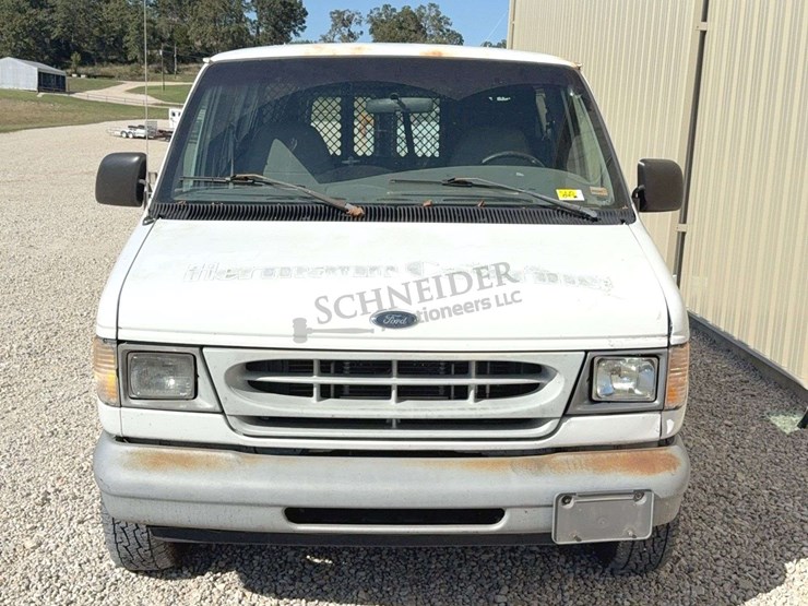 1998-ford-e150-image-7