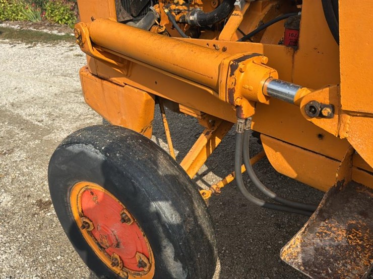 #1405-•-case-wheel-loader-image-35