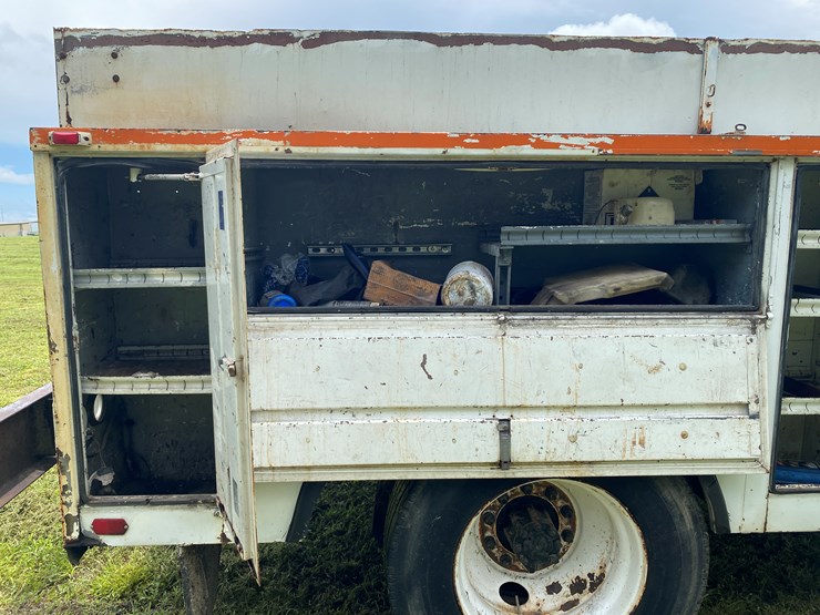 international-s1600-image-21