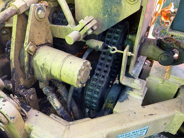 #1365-•-vermeer-m-460-ride-on-trencher-image-35