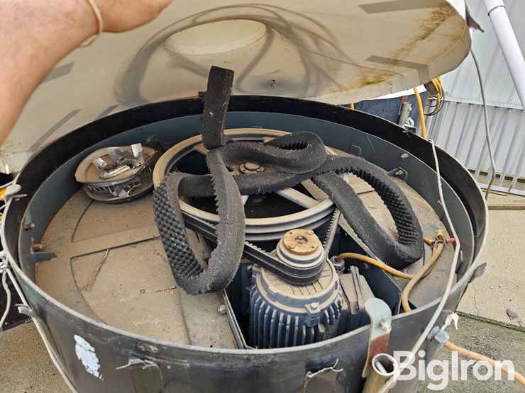 lagoon-manure-spinners-image-13