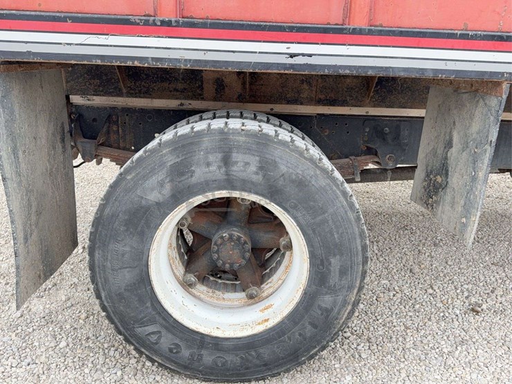 1990-chevrolet-c70-image-24