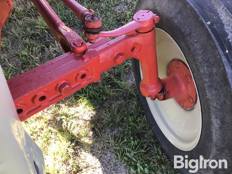 1946-ford-8n-image-17