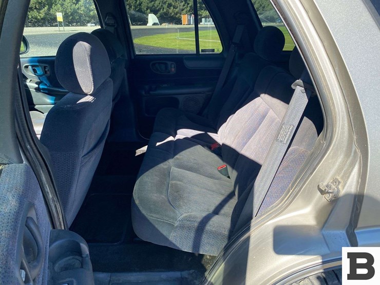 2001-chevrolet-blazer-image-20