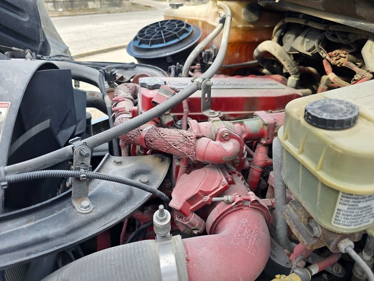 #22329-•-2014-freightliner-m2-106-box-truck-image-53