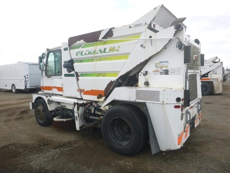 2013-global-m4-sweeper-image-4