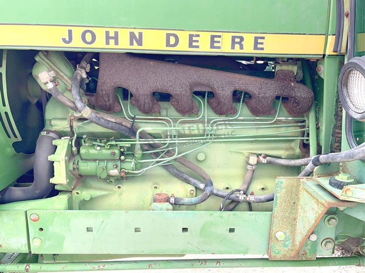 john-deere-2840-image-32