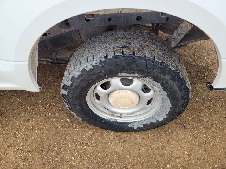 2015-ford-f150-lariat-image-17