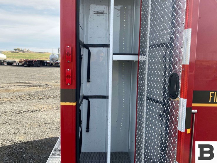 2011-ford-f450-image-33