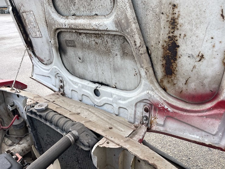 #1374-•-1976-chevrolet-luv-4x4-(has-wi-title)-(of)-image-152