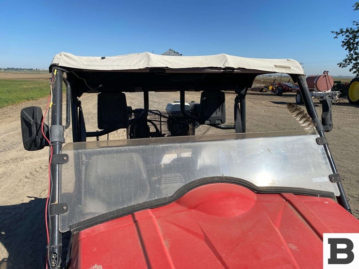 kymco-uxv-500-image-13