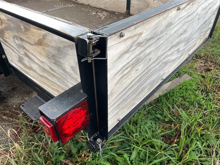 #1384-•-trailer-(no-title)-(of)-image-23