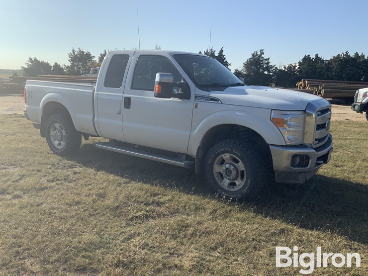 2011-ford-f250-xlt-image-3