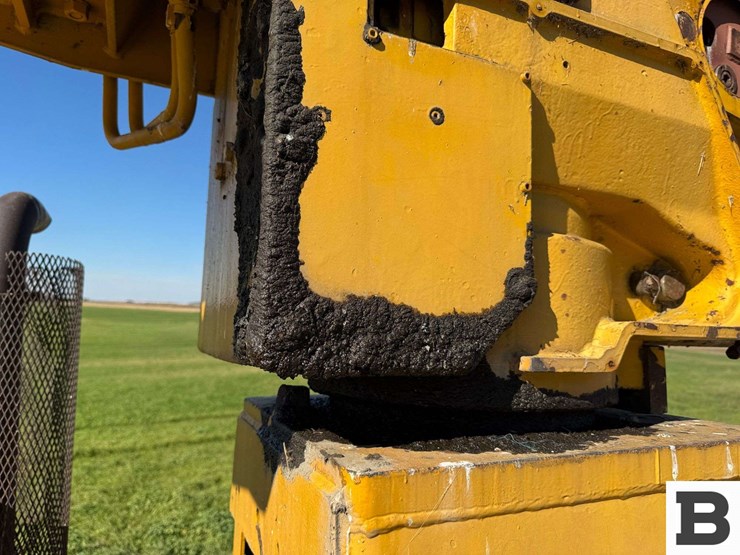 1969-mack-boom-truck-image-36